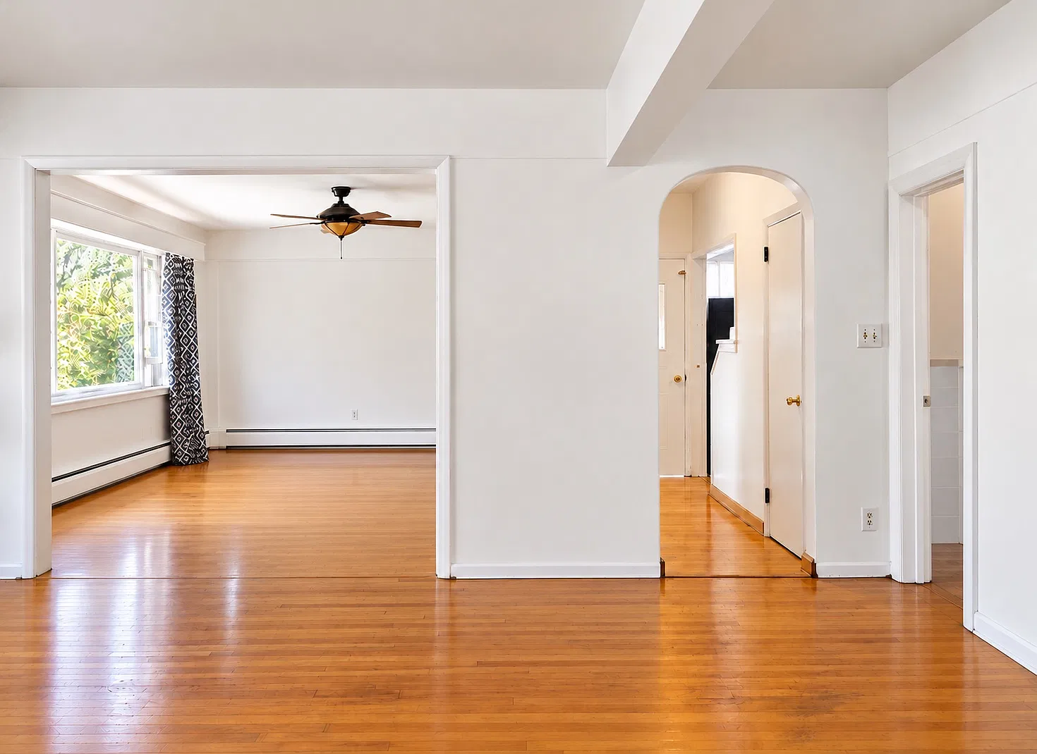 3 bed, 1500 sqft, $3,400 — Photo 1