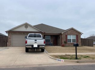 1865 Land Run Dr, El Reno, OK 73036