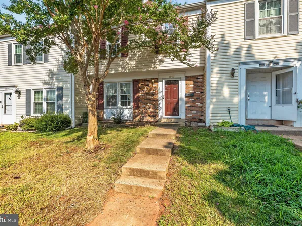 8995 Bonham Cir, Manassas, VA 20110