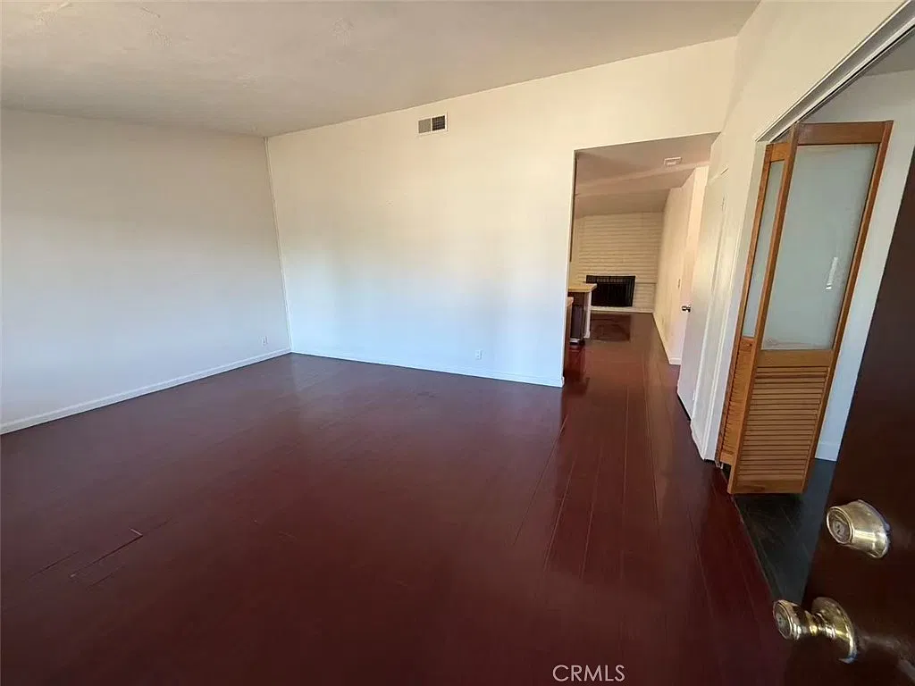 4 bed, 1554 sqft, $3,500 — Photo 2