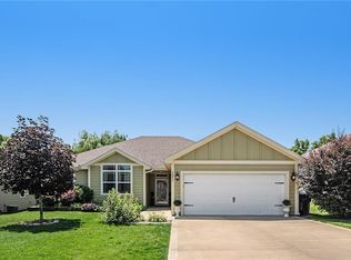 16821 Onyx Ter, Basehor, KS 66007
