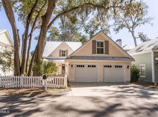5 Waveland Ave, Beaufort, SC 29907