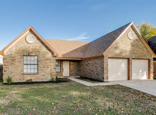 6011 Meadowside Trl, Arlington, TX 76017