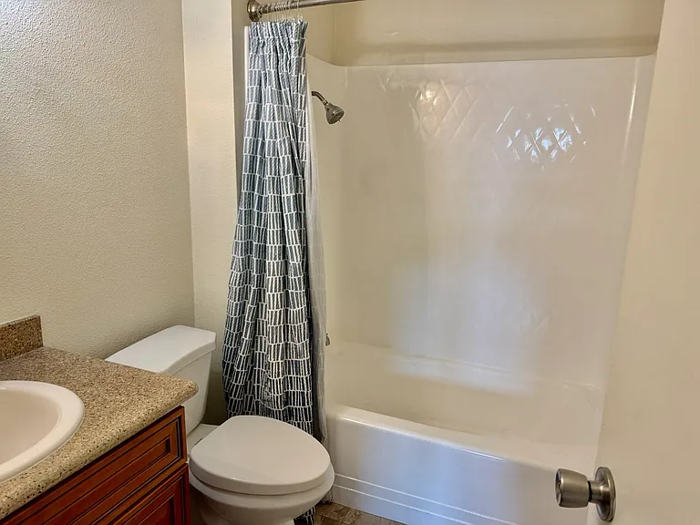 925 Grand Ave #925 — Photo 7