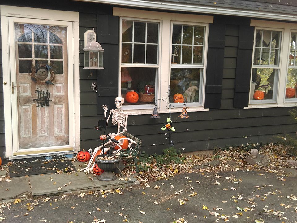2nd image of 40 Harland Pl