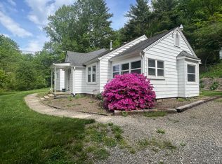 139 Old Fort Rd, Fairview, NC 28730