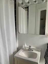 Rented by M.Grossman R.E. Management