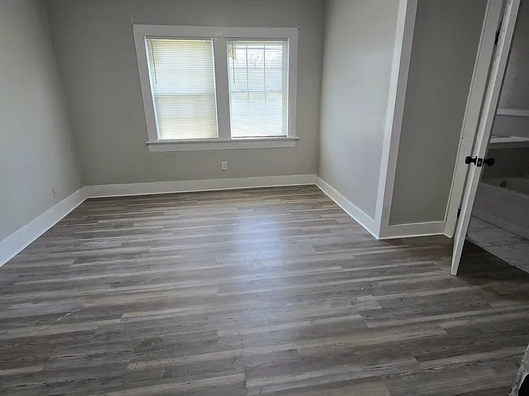 973 Doris Ave — Photo 7