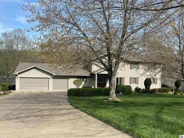 213 Sun Hill Cir, Cadiz, KY 42211