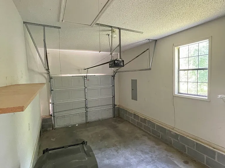 160 Guy Wilson Rd — Photo 3