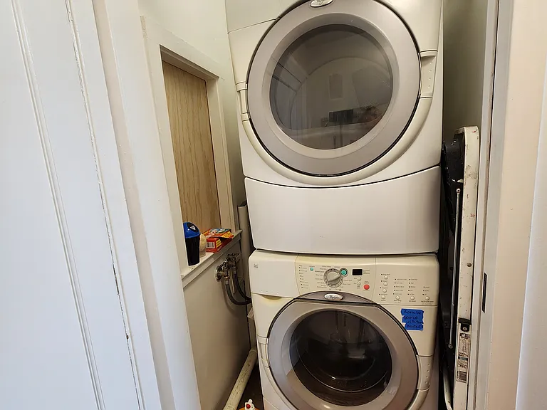 Washer-dryer in apartment