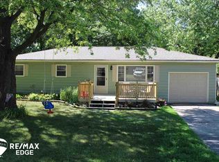 2835 Buick Ave, Waterford, MI 48328