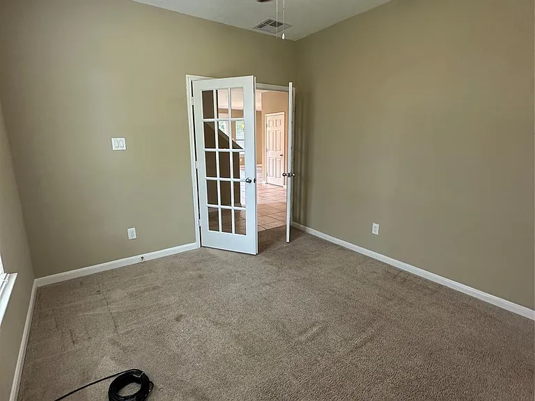 2606 Riverhollow Ln — Photo 5