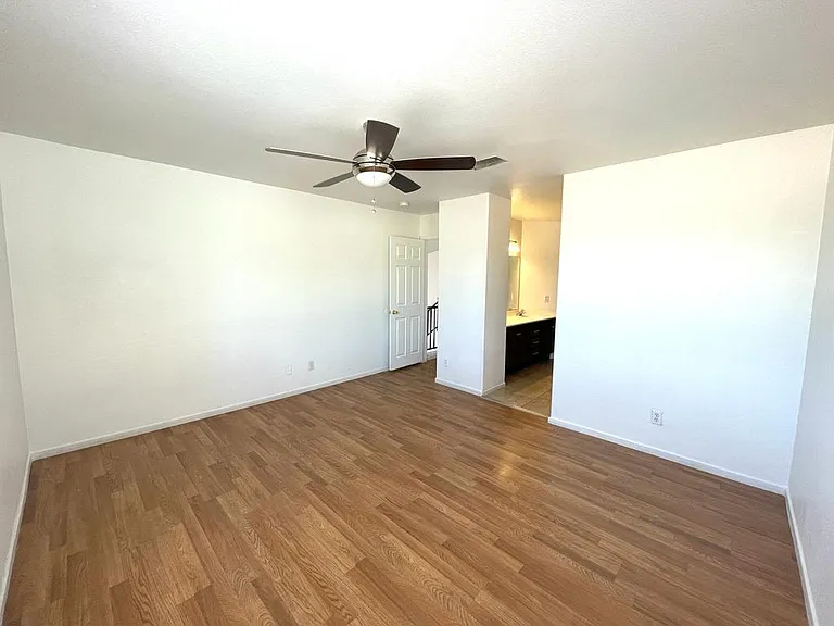 5730 Coleridge Way — Photo 20