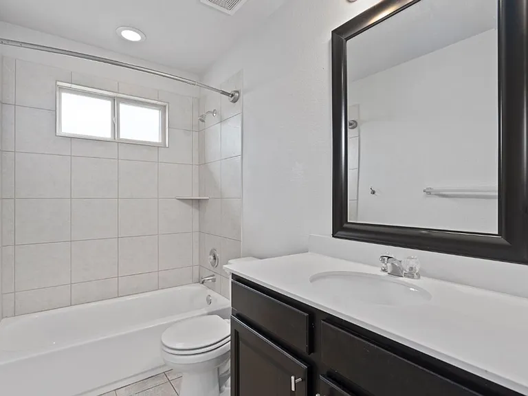 232 Triumph Rd — Photo 28