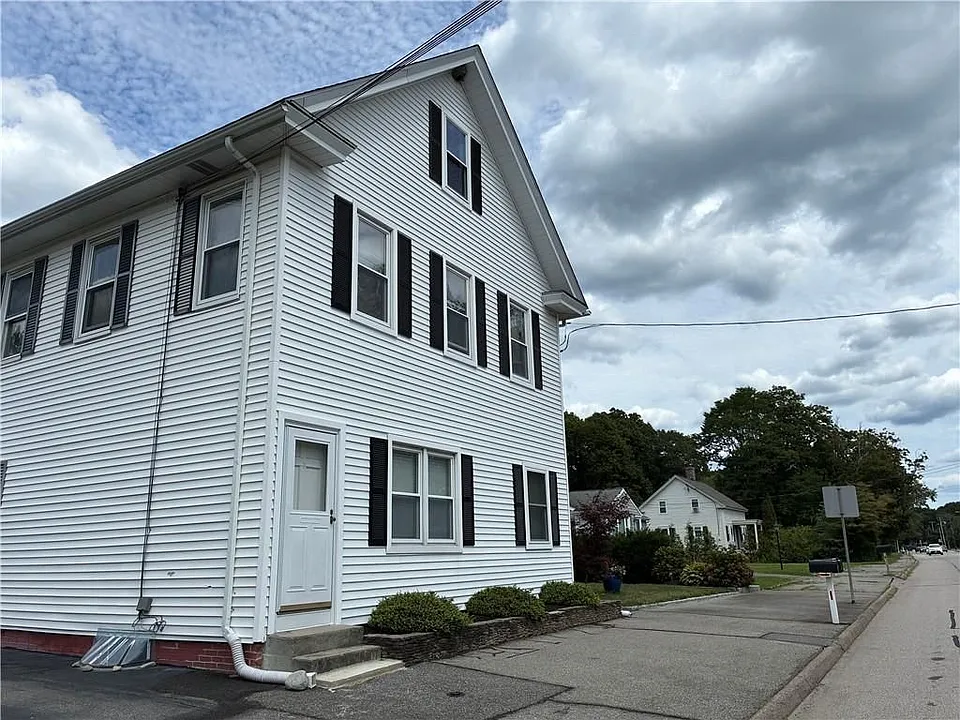 88 Newman Ave