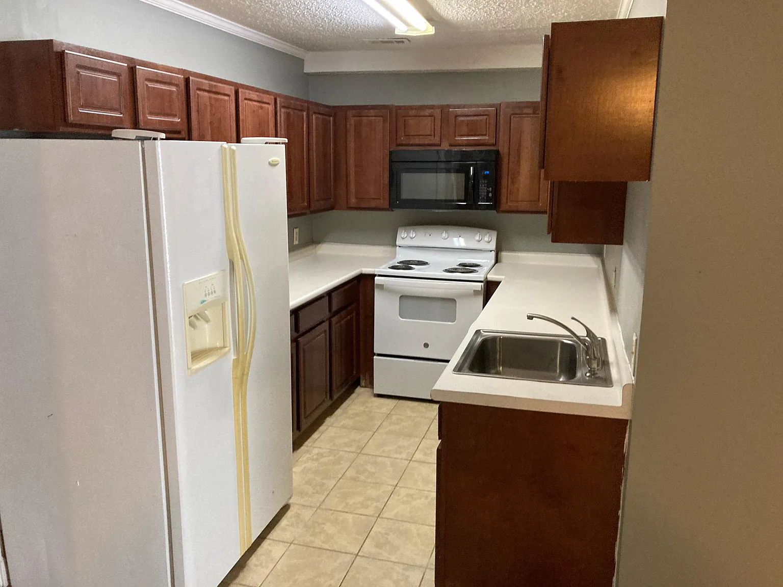8197 Wood St — Photo 3