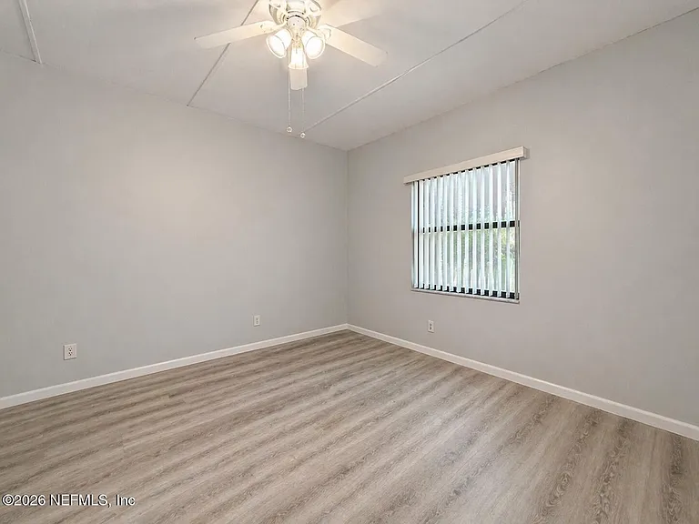 13 Navarra Ct — Photo 5