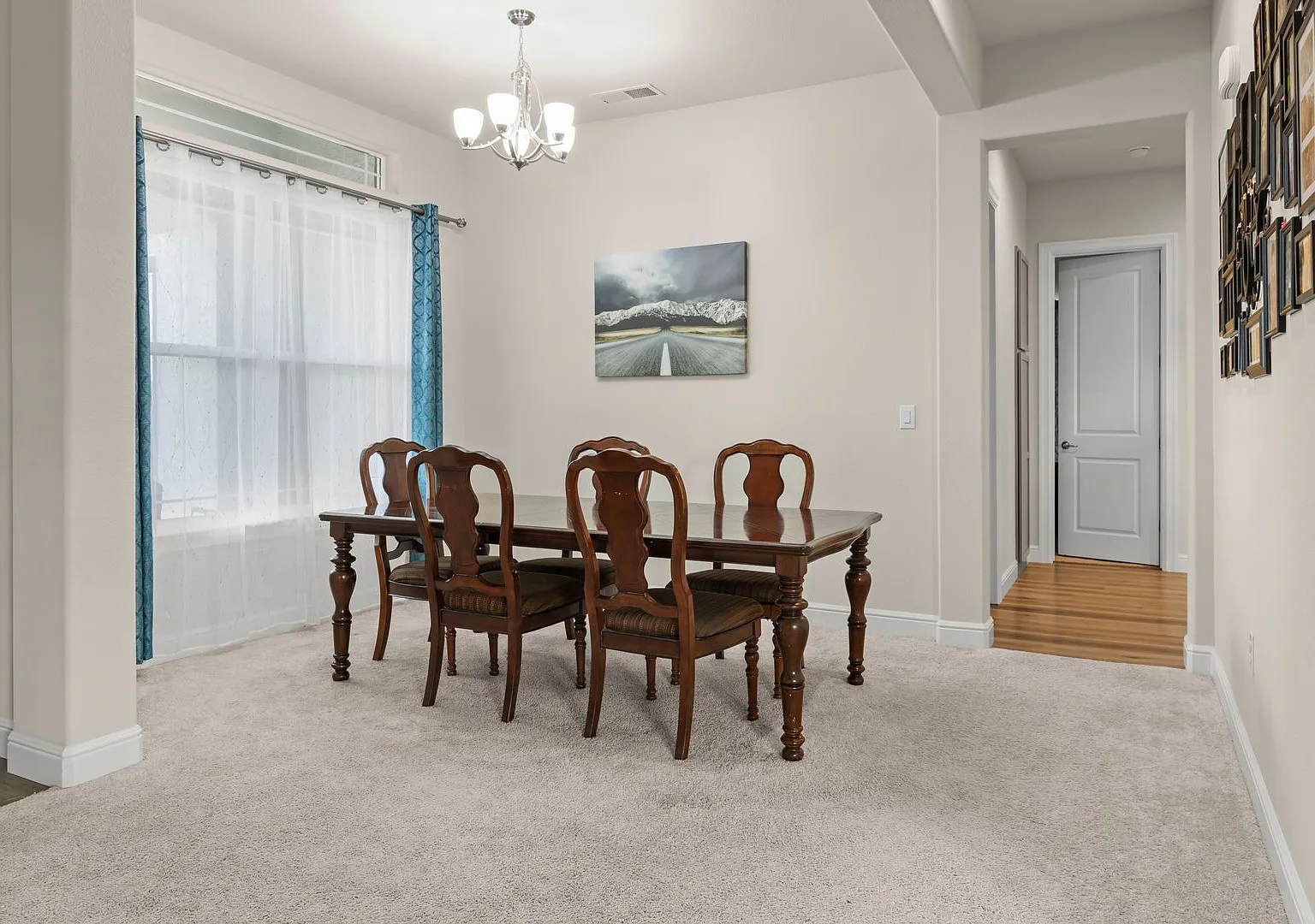 Beautiful 4-bedroom, 3 bath home on a half-acre lot for rent, $3000 per month — Photo 3