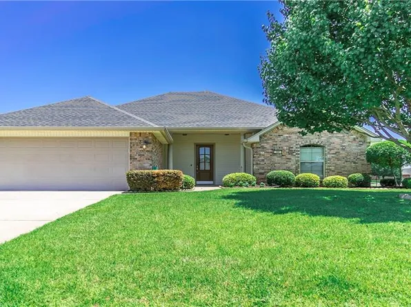 300 Bradford Cir, Bossier City, LA 71111