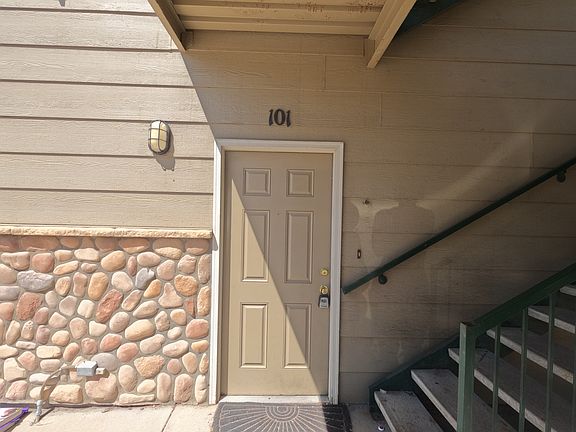 2nd image of 2226 W Elizabeth St Unit C101