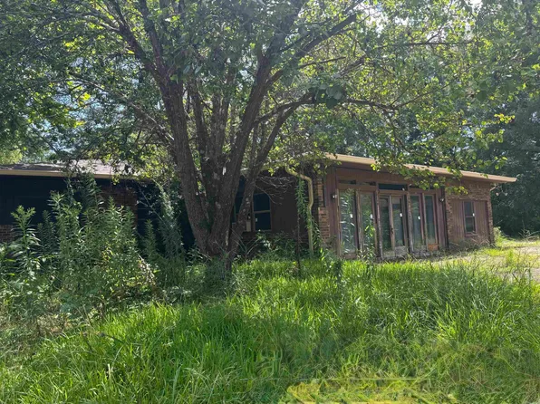 1306 Southwest Ave, El Dorado, AR 71730