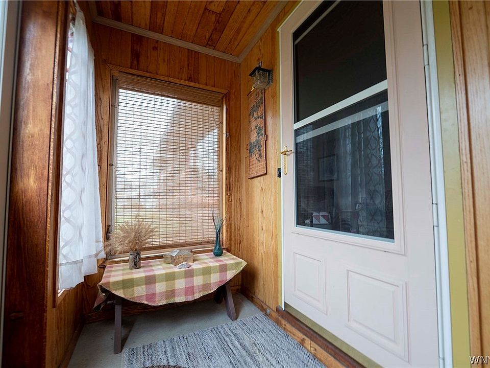 172 Mill St, Springville, NY 14141 Zillow