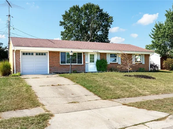 233 Woodridge Dr, Miamisburg, OH 45342