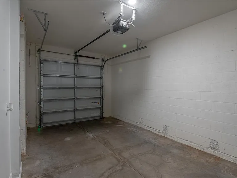 11147 Crescent Deer Dr — Photo 39