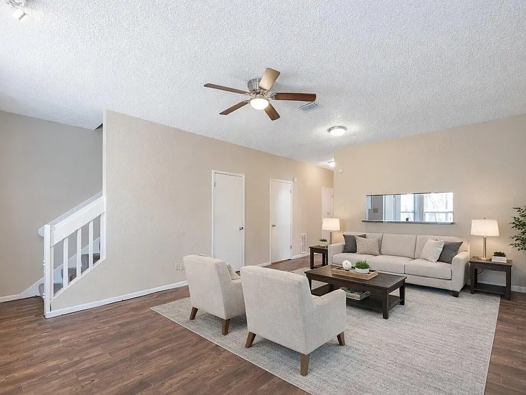 12400 Brookglade Cir #15 — Photo 9