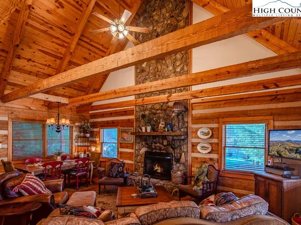 182 Streamside Lane, Seven Devils, NC 28604
