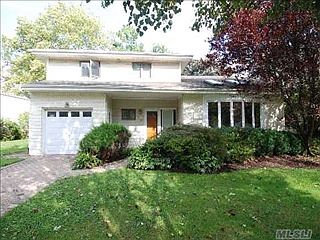1st image of 42 Soundview Dr