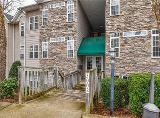 3002 Greystone Point #J, Greensboro, NC 27410