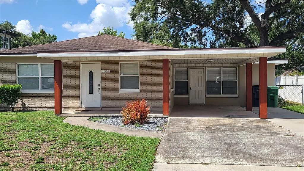 3 bed, 2.0 bath, 1660 sqft, $3,000 — Photo 1