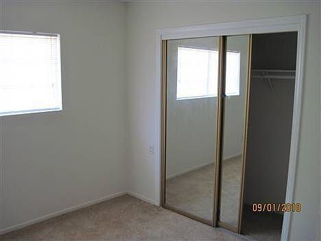 1st image of 740 W La Deney Dr
