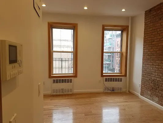 Rented by Orchard Plaza, LLC | media 12