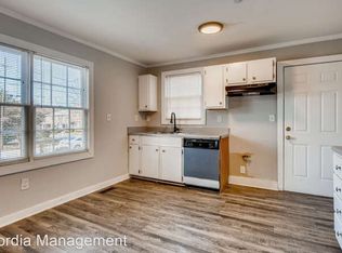 3034 Dobbs Way, East Pt, GA 30344
