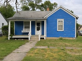 524 S Randall Ave, Moundridge, KS 67107