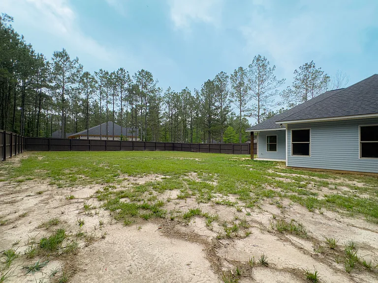 213 Steel Magnolia Ln — Photo 11