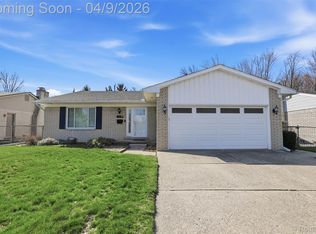 32967 Hampshire St, Westland, MI