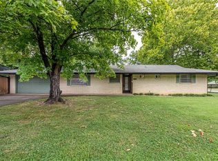 400 Maria St, Springdale, AR 72762