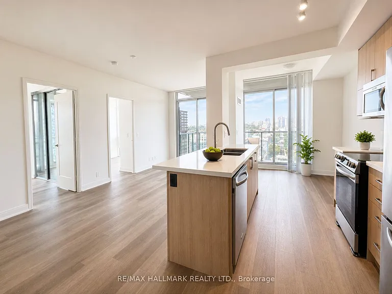825 Church St #1902 — Photo 4