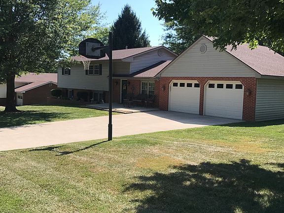 3rd image of 1248 McCroskey Dr