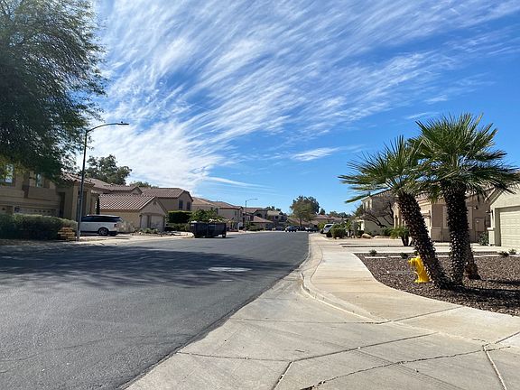 4th image of 5277 W Village Dr