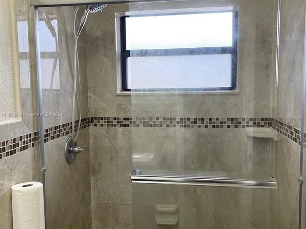 (undisclosed Address), Hialeah, FL 33016