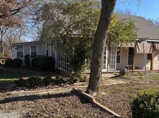 619 N 9th St, Collinsville, OK 74021