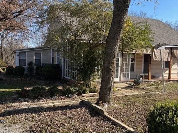 619 N 9th St, Collinsville, OK 74021