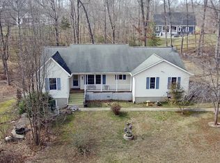 2042 Leehigh Dr, Amissville, VA 20106