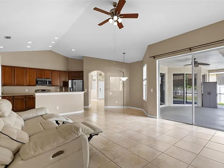 13655 Artesa Bell Dr — Photo 30