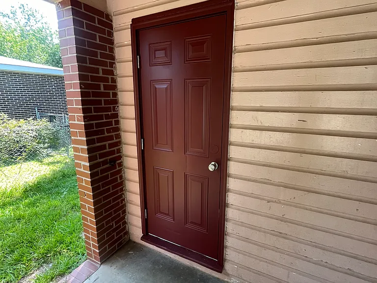 214 Palomino Ln — Photo 5